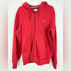 Nike Red Zip-Up Hoodie Classic Fleece Sweatshirt Streetwear Sporty Vibes